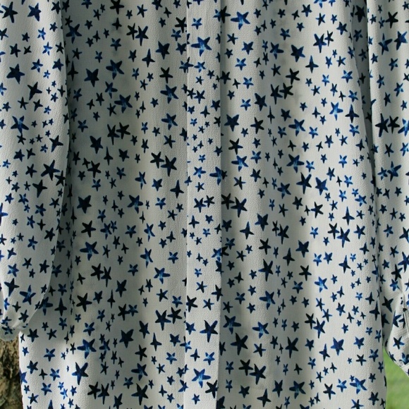 C&E Tunic - Picture 5 of 7